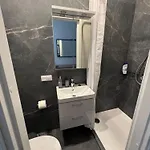 Smart Center - Near Old Town Apartment